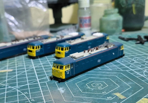 Gauge bodyshell class 018 - class,
