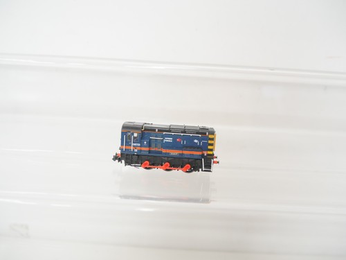 Graham farish gauge class 08 - class,