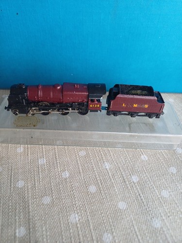 Gauge white metal - kit, built