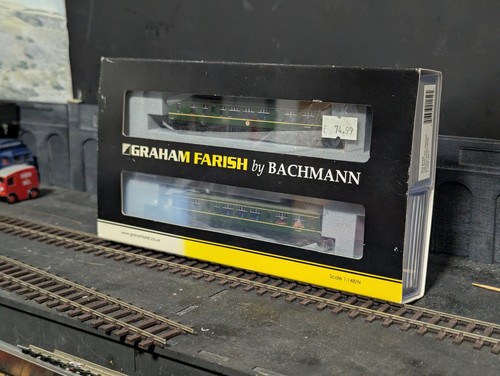 Graham farish gauge class - graham,